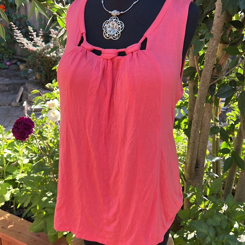 Sleeveless Knit Top Spring+Mercer,Size L ,Coral Orange,Triple Knot Design,EUC